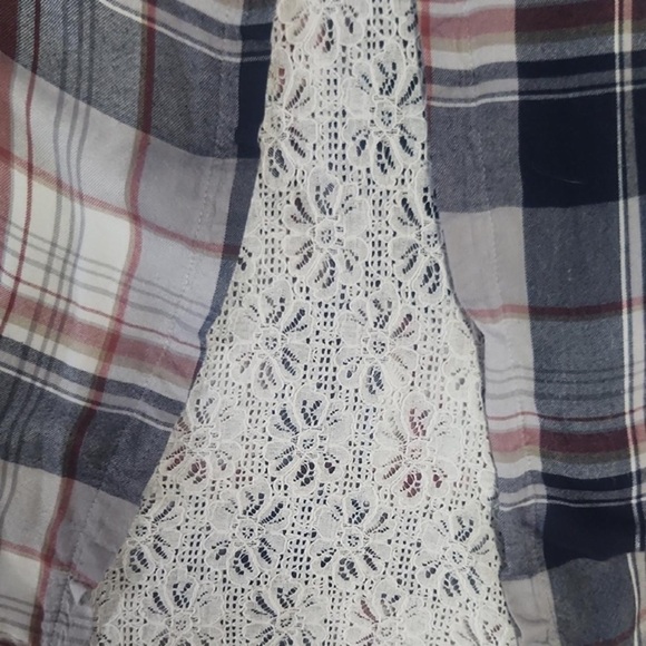 Knox Rose Plaid Button-Up Shirt with lace Inlay on back - Picture 6 of 9